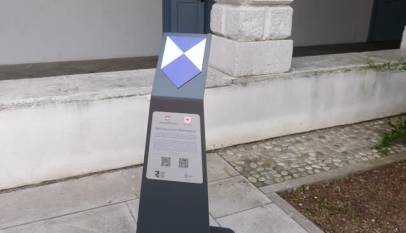 XTD1JrxJyoQ
