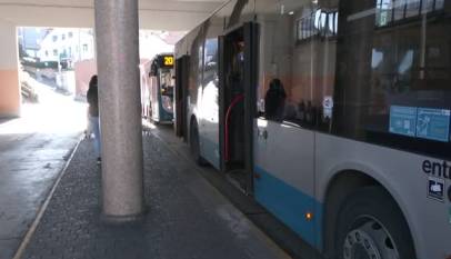 zD0jEzdD15c