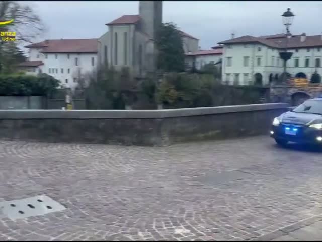 pyXwcez_eHw