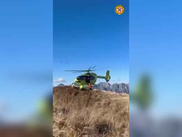 gahuDWCpkC4